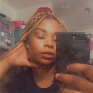 Meet your Posher, Jayla